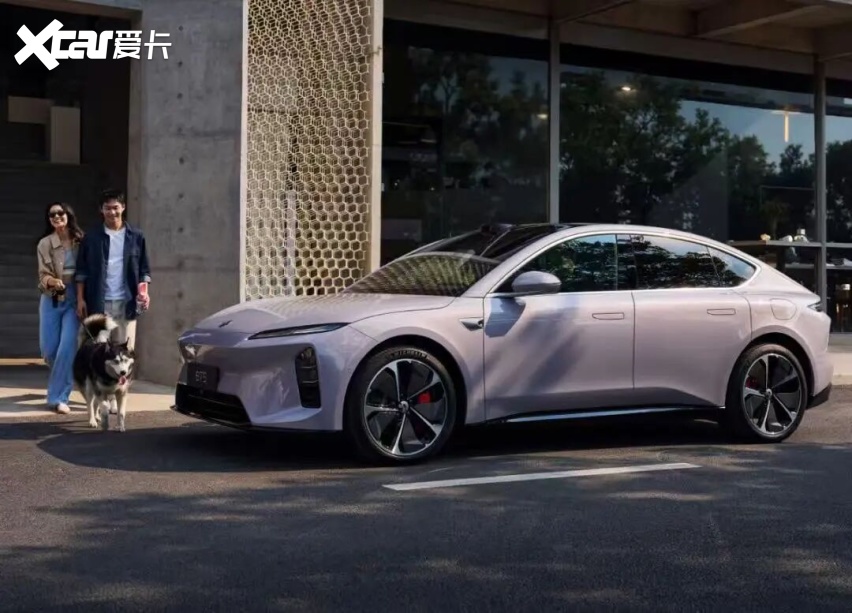新势力五强7月销量丨零跑首破10万，小鹏温和放量，仅理想下跌？