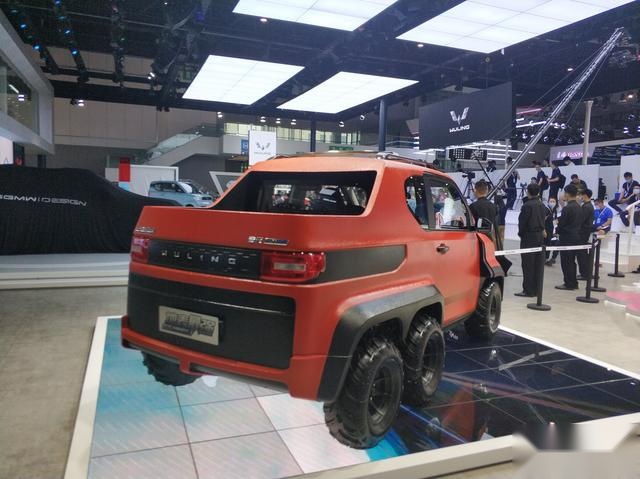 五菱宏光miniev正式上市6x6概念皮卡亮相成都車展