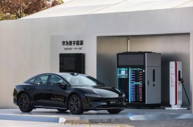 华为智界S7推出，中国电动车市场再起波澜，连特斯拉都甘拜下风？