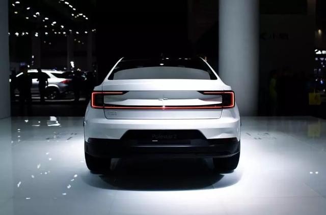 看极星2与Model 3隔空对弈 体会极星生而为王的野心