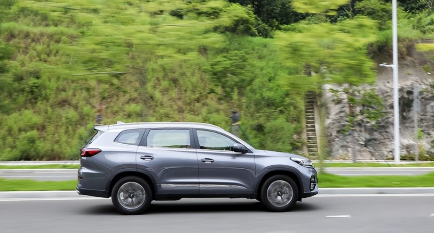 买车建议丨工薪阶级也能享受大七座，盘点三款10万级中型SUV