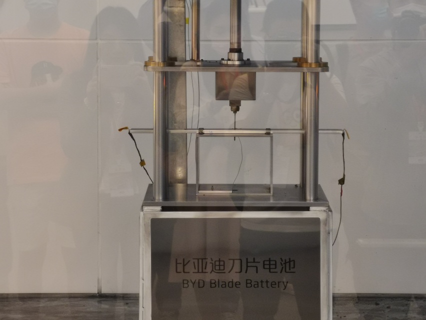 “佩刀”上阵！比亚迪弗迪工厂能否成为下一个宁德时代？