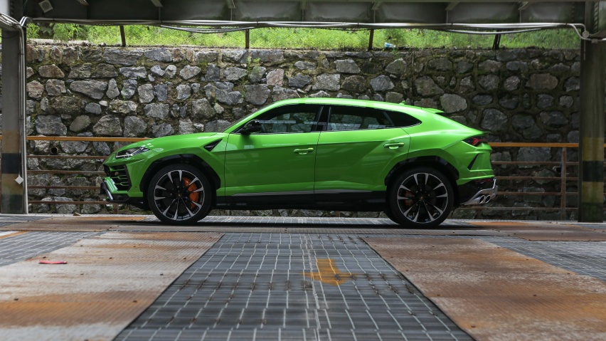 内燃机拥趸的Dream Car 试驾兰博基尼Urus