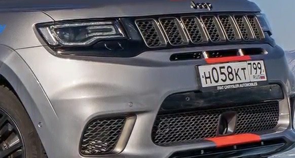 吉普大切诺基Trackhawk实拍 强悍6.2升V8 707马力