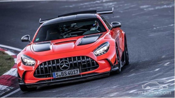 奔驰AMG GT Black Series再创纽北圈速记录