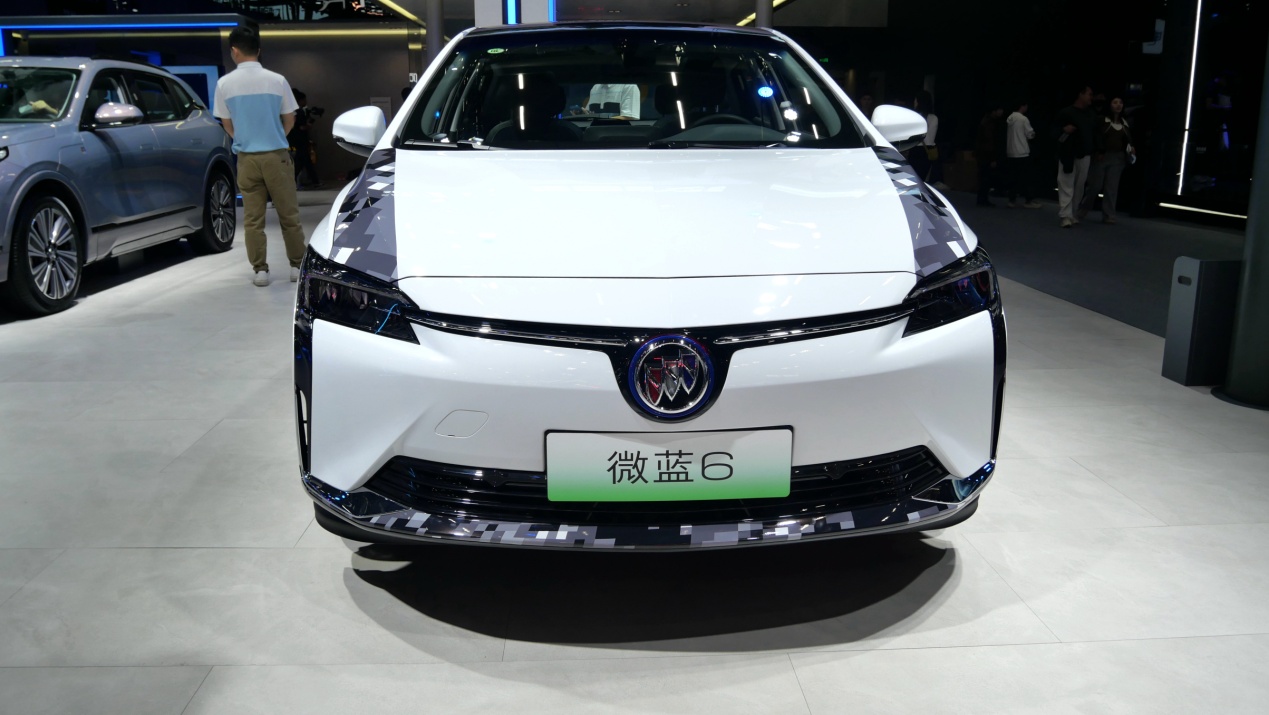 格局打開(kāi) 銷(xiāo)量上來(lái) 別克微藍(lán)6會(huì)是合資車(chē)的破局者? 格局打開(kāi) 銷(xiāo)量上來(lái) 別克微藍(lán)6會(huì)是合資車(chē)的破局者?