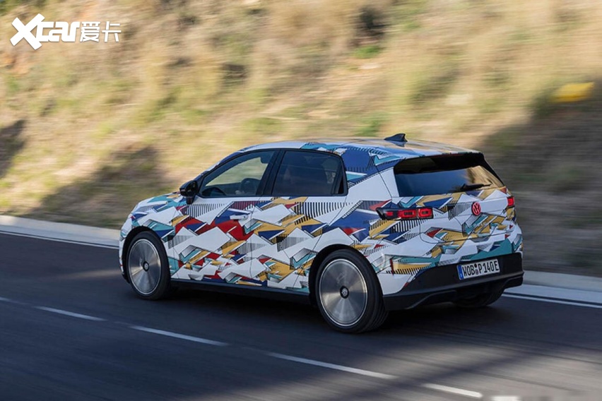 大众纯电ID.Polo对比燃油版，50:50前后配重比，西班牙开发
