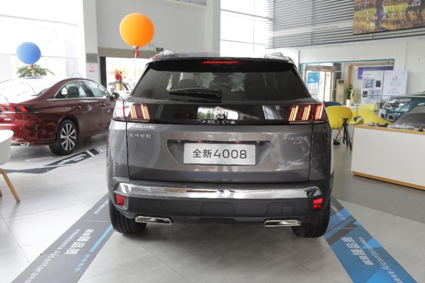 【帮你选车】先锋设计，搭载8AT变速器，标致4008到店实拍