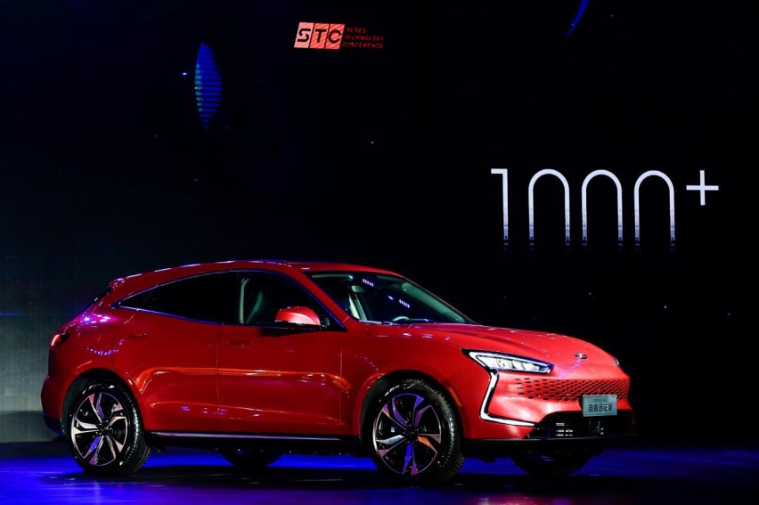 综合续航超过1000km？赛力斯SF5自由远征版正式上市