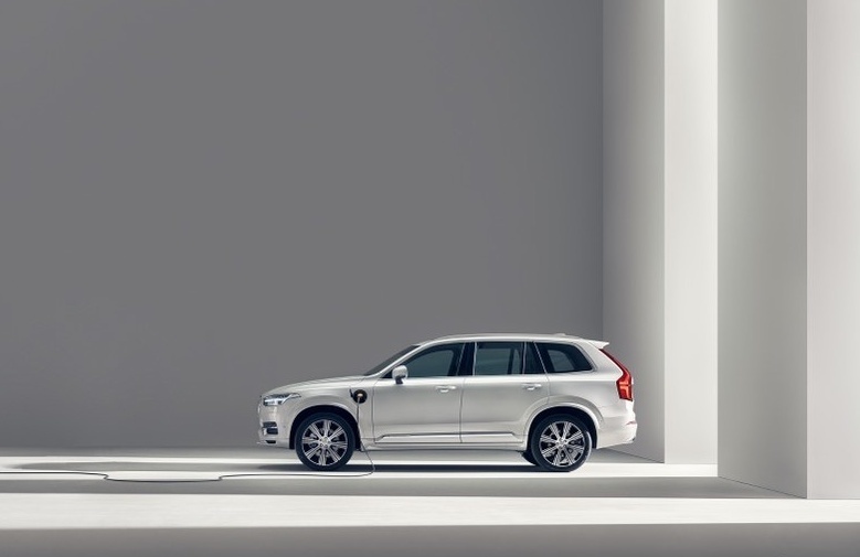 动力部分有所调整，新款沃尔沃XC90正式上市，售63.89-89.49万元