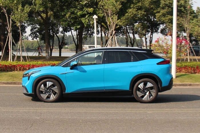 广汽 Aion LX 性能测试：续航爆炸长的自主电动车！