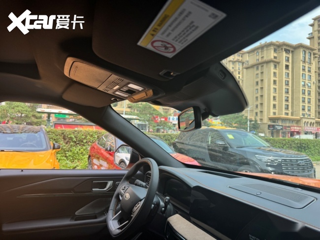 27款探险者昆仑巅峰，依然硬派，依旧能打