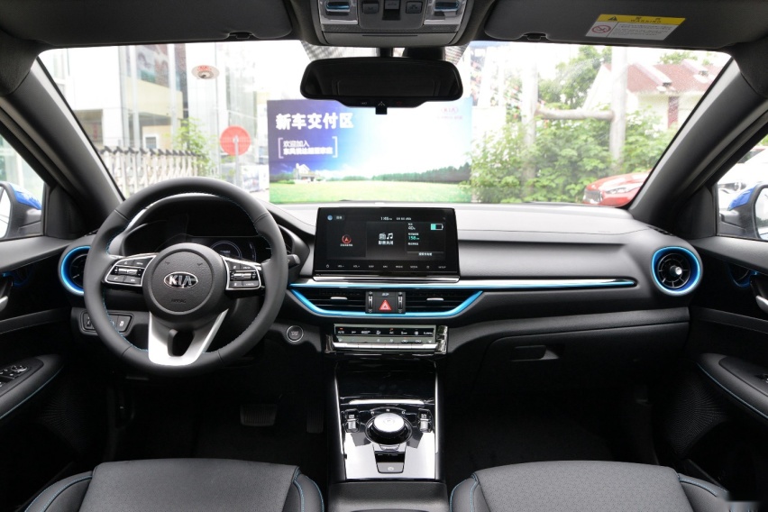 续航490km的韩系纯电轿车！起亚K3 EV值不值得买？