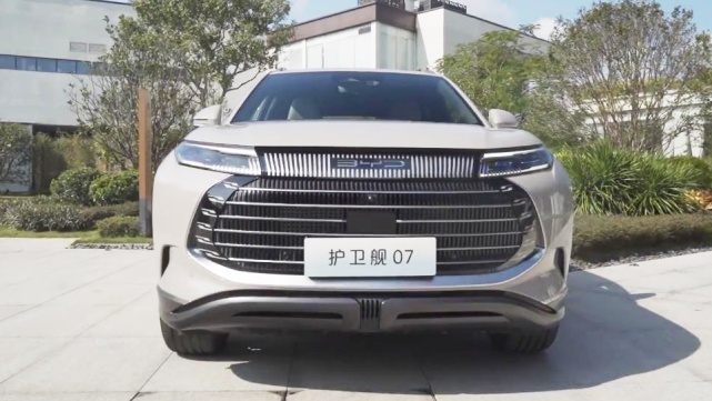 “换壳”无所谓，有DM-i的五座中型SUV，护卫舰07能火？