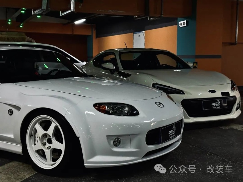 小姐姐打造竞技走街范马自达MX-5，竟是被男友带入的