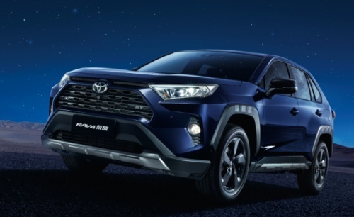 时尚大气的一汽丰田RAV4荣放，品质高值得选择