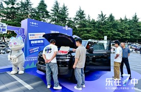 方程豹钛7EV闪充版登陆贵阳 车载点餐刷新用车体验