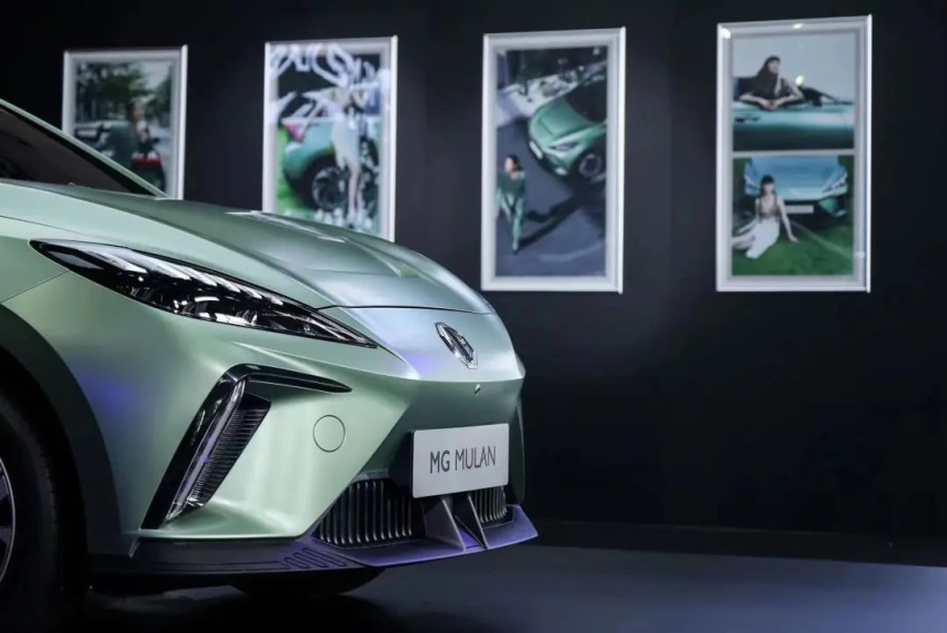 MG MULAN“代父从电”，零百3.8秒，两厢电动小钢炮已就位