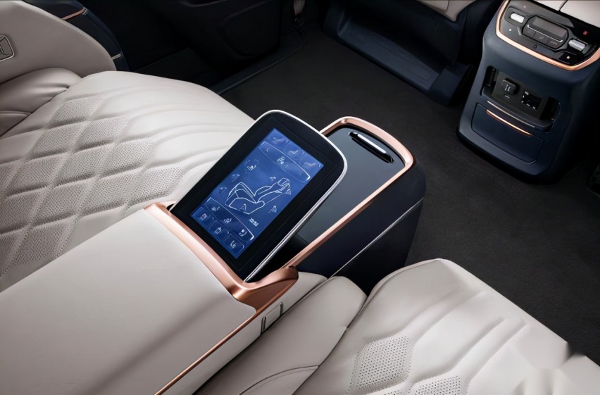 33.88万起，上汽大通MAXUS G20 PLUS推出高端定制四座版