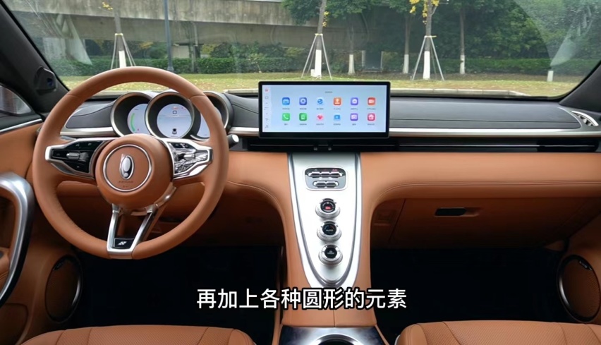 试驾欧拉闪电猫，抛开外观模仿顶级豪车，我们还能说点什么？