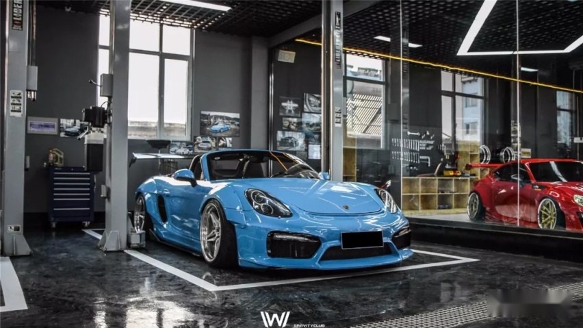 这台981 Boxster为何那么像718 GT4？坚持移植就不会过时