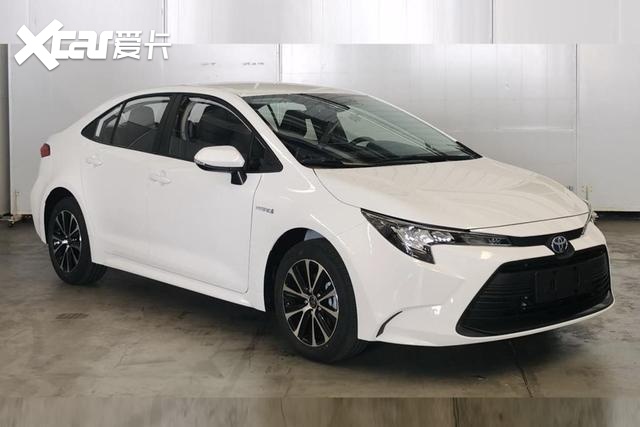 两副面孔，搭载第五代THS混动系统，全新换代雷凌有“诚意”吗？