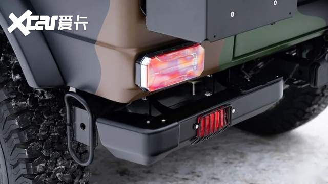 移植美式大V8的军G能不能媲美奔驰G63 AMG?