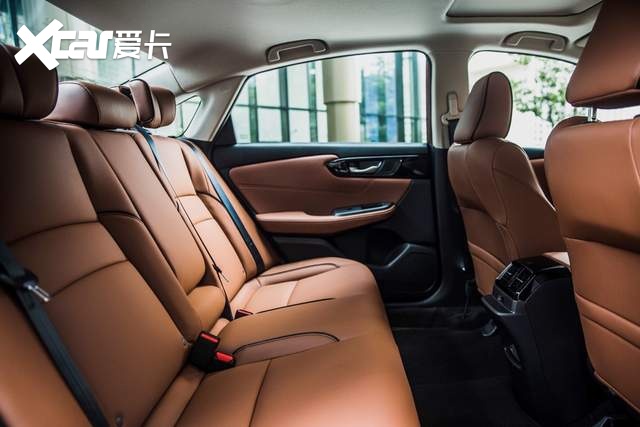 新凌派、型格联袂登场，广汽本田连发两款战略中级车