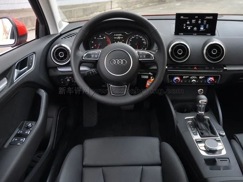 老A3车主看CT4，一股柠檬味从屏幕中溢了出来