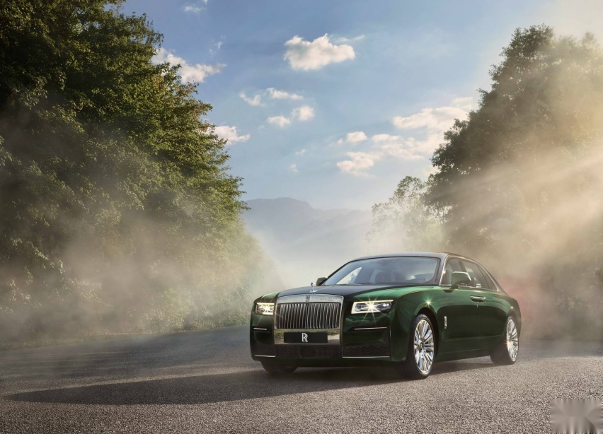 2021-rolls-royce-ghost-extended-lwb-1.jpg