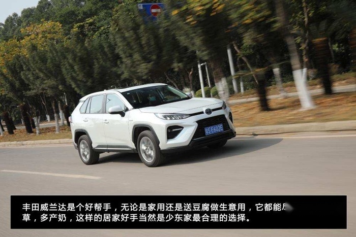 送豆腐要快又稳，除了车技好，还需要大师级底盘
