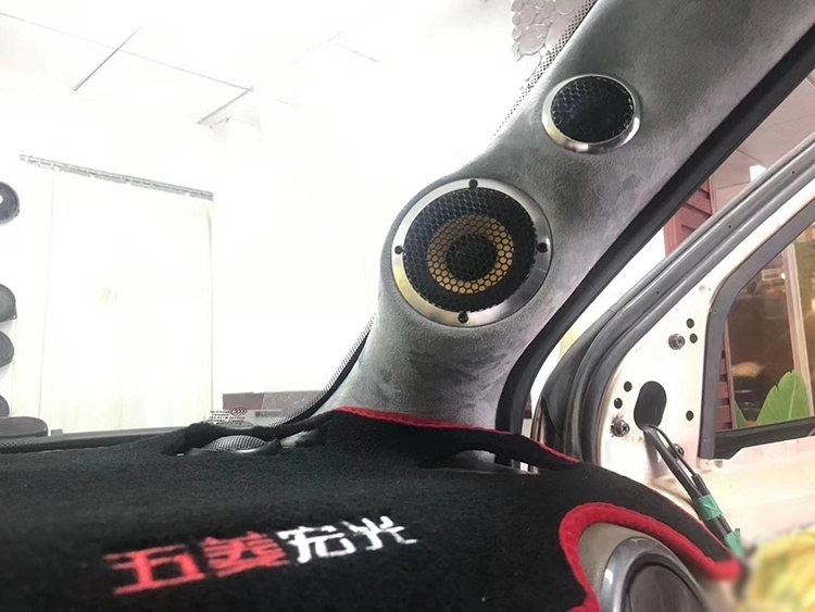 神车五菱宏光汽车音响改装黄金声学，台州慧声汽车音响改装店