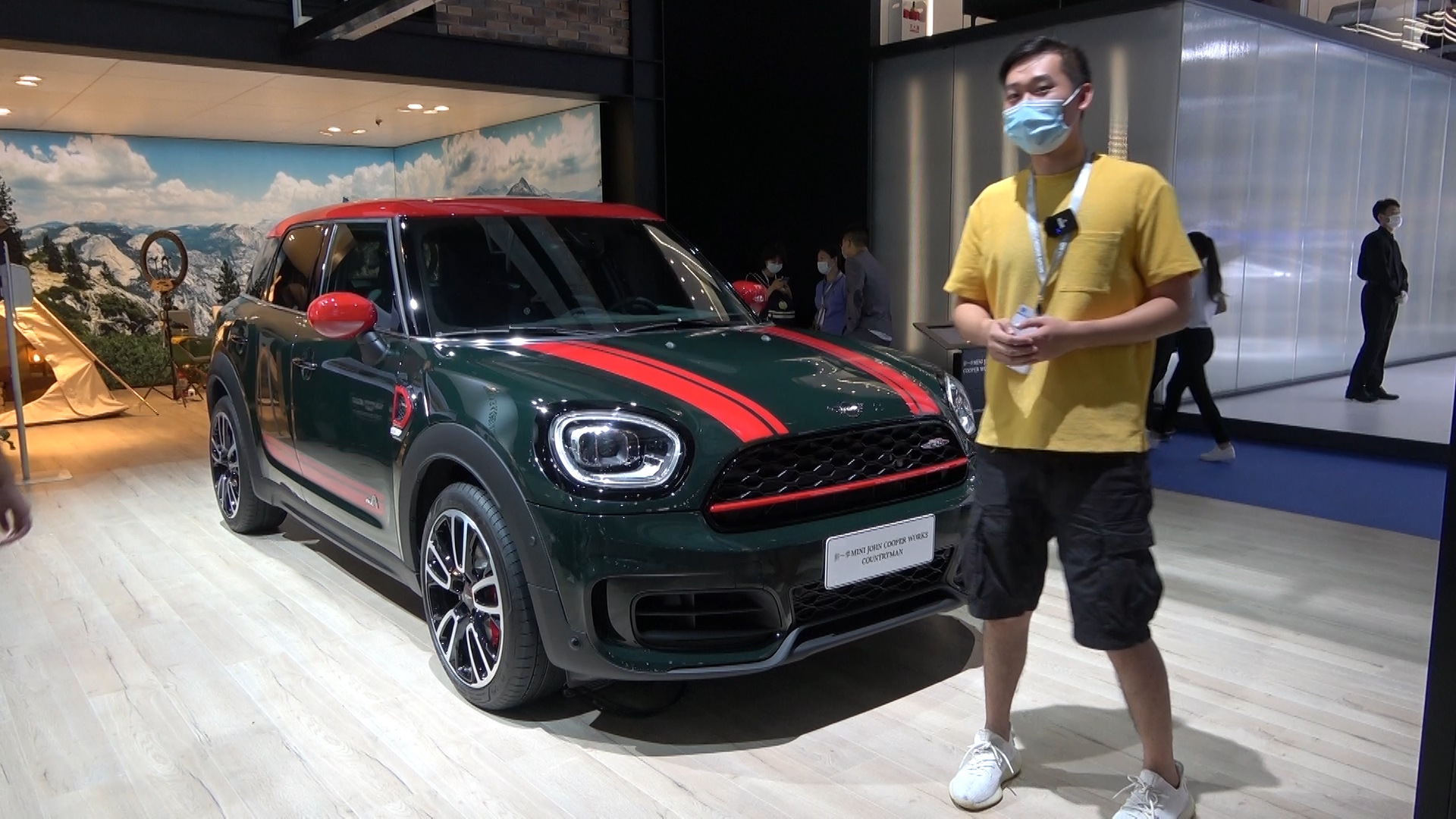βOӋ MINI COUNTRYMAN܇չ