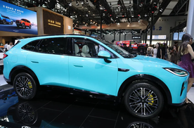 奇瑞推重磅车：大五座+冰箱彩电大沙发，卖多少钱能火？