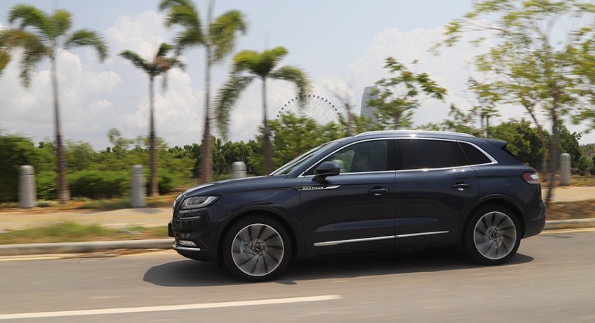 【鹏哥聊车】40万左右最值的V6？试驾林肯航海家2.7T