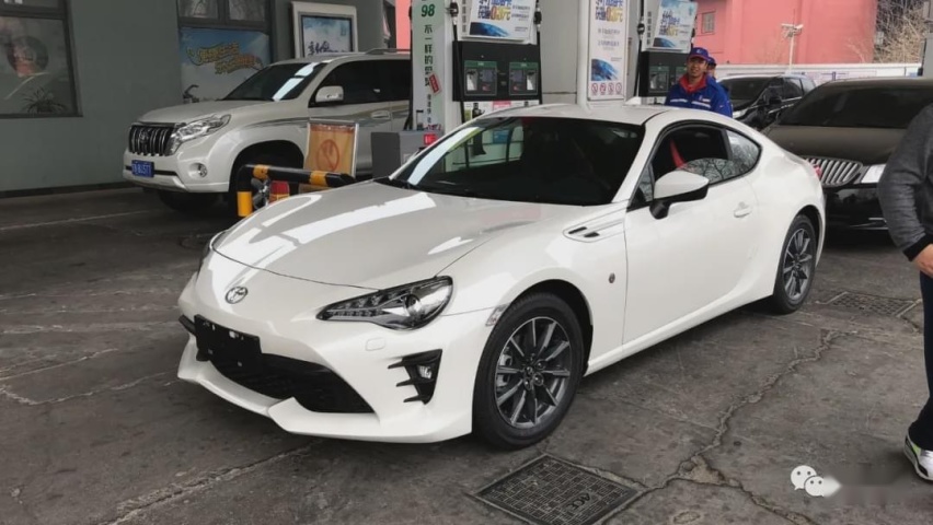 这辆86能否追回夏树？Aimgain宽体混搭TRD套件JDM