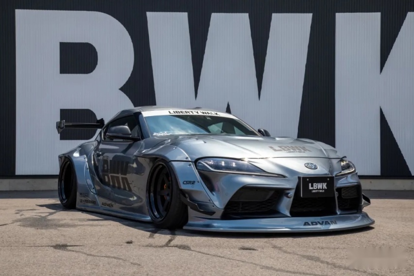 63万拿下3000公里的准新丰田Supra，还能送全套LB套件+气动？