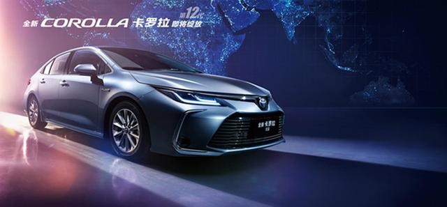 富康已退场，换代的桑塔纳和“独立”的捷达，谁是下一个“神车”