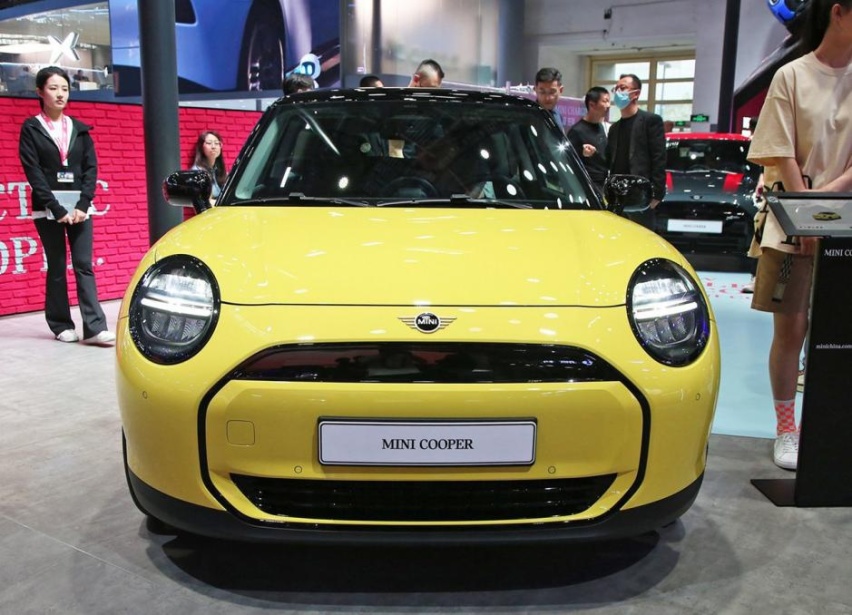 MINI COOPER上市，电动化转型下的新篇章，能否重振中国市场？