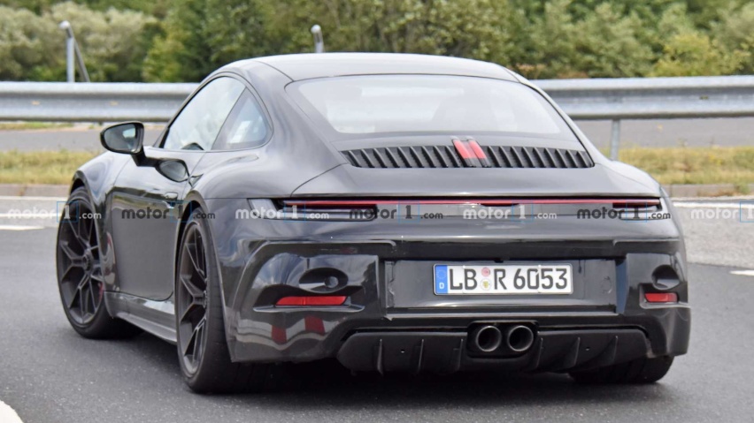 保时捷911 GT3 Touring无伪装现身纽博格林