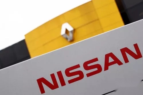 GTR R35不光是超跑杀手，更振兴了身陷泥潭的日产？