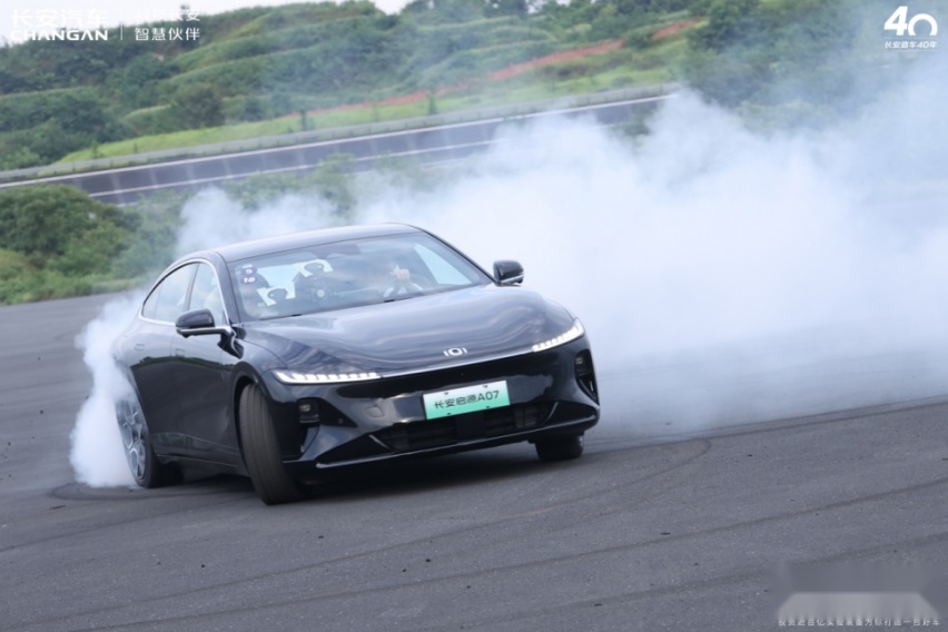 路越烂、车越香！长安汽车极限“虐”车，只为炼就一台好车