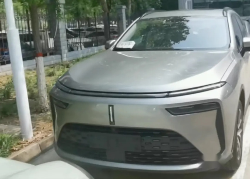 【e汽车】新款魏牌拿铁曝光