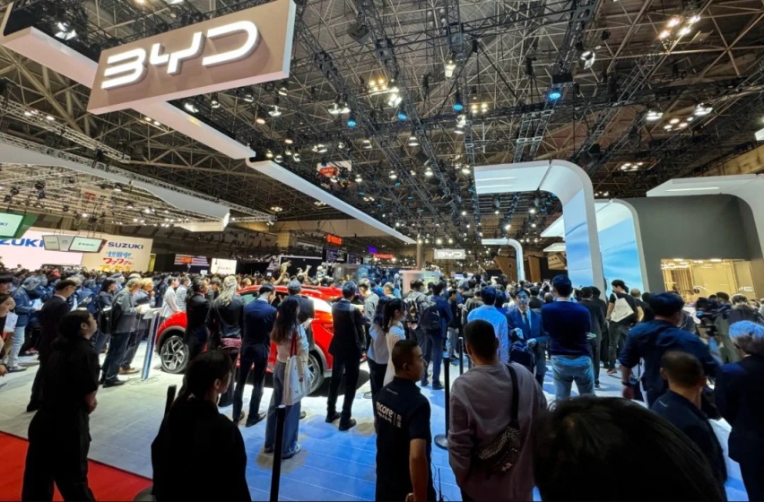 2023东京车展丨电动车神仙打架，日系车也开始妥协了？