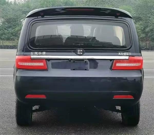 东风小康造纯电MPV 车长6米 外观一言难尽