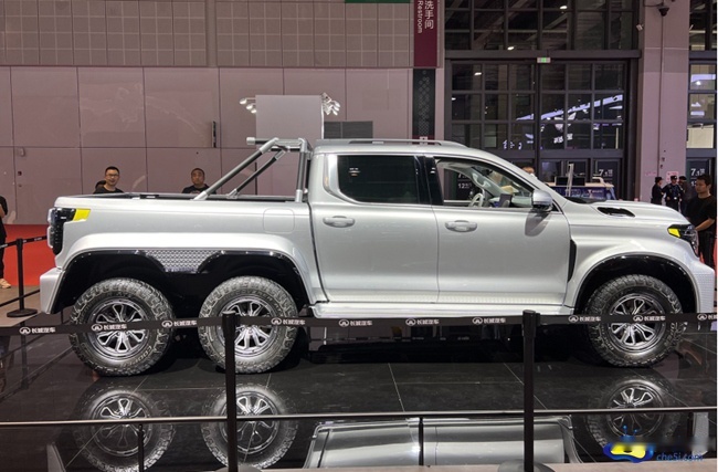 2023上海车展：长城炮6×6首发 乘用版上市售12.68万元起