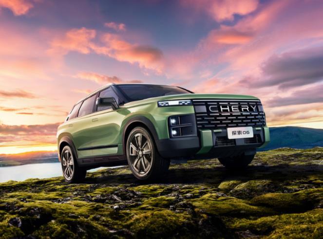 哈弗来对手了！探索06：轻越野SUV，预售价12.99万起，拥有四驱