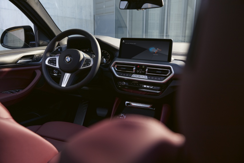 彰显SAC格调美学 新BMW X4中国上市 售价45.59万元起