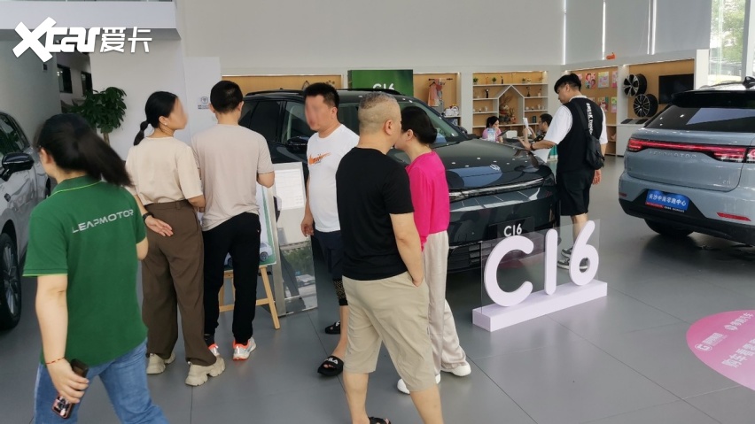 增程车的价格体系要重写，电池越来越大，但车价越来越低？