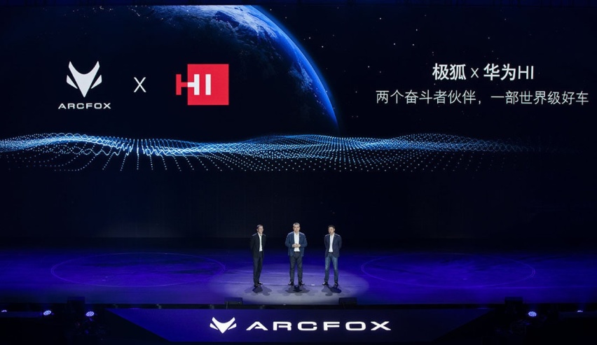 3.0L六缸！宝马这台车终于能切换后驱模式！